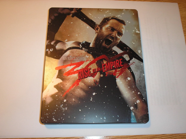 Como no podía ser de otra forma, el steelbook de 300.
