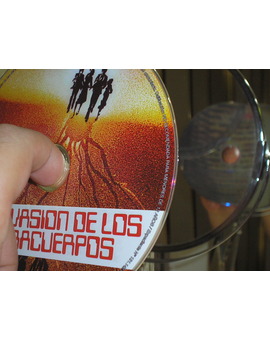 "La Invasión de los Ultracuerpos" en disco prensado.