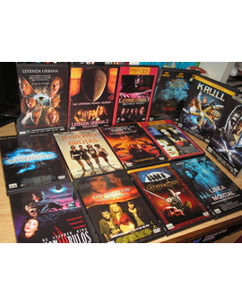 Mas dvd's, miedito y míticas.