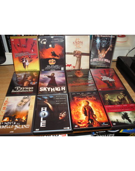 Terror suspense, frikadas y un VHS de entre las tinieblas.