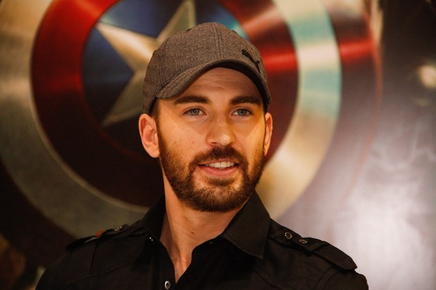 Chris Evans: ¿Quién está rechazando el escudo?