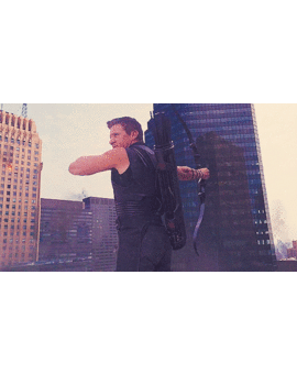 Jeremy Renner firmo para 4 películas Marvel