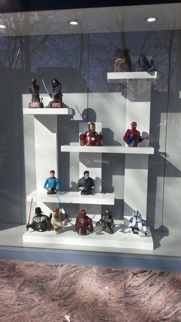 Merchandising vario: En una tienda de Fuenlabrada