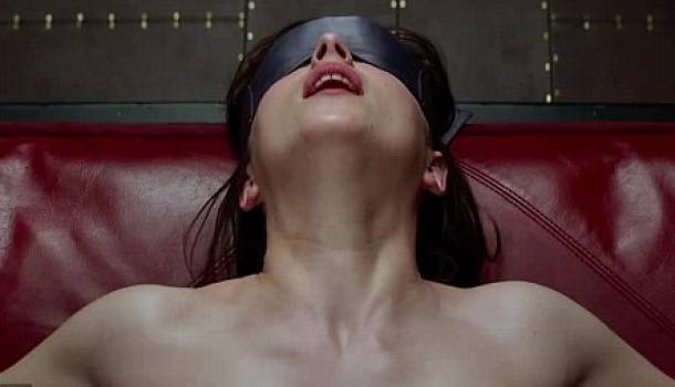 Detienen a una mujer por masturbarse mientras veía '50 sombras de Grey' en el cine