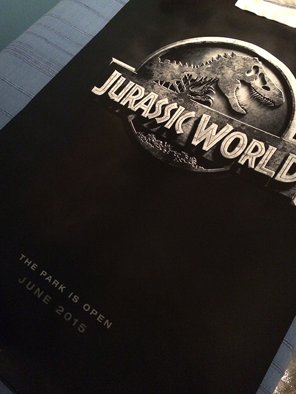 Teaser Poster Original USA de Jurassic World 1/2