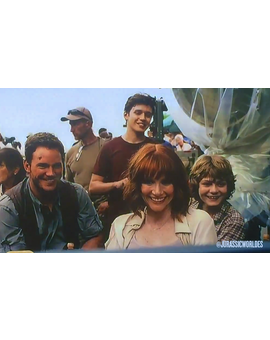 Video detras de las camaras de Jurassic World y nueva foto