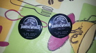 Jurassic-world-regalo-de-chapas-al-entrar-al-cine-c_s