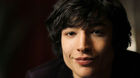 Animales-fantasticos-y-donde-encontrarlos-ezra-miller-podria-fichar-por-el-spin-off-de-harry-potter-c_s