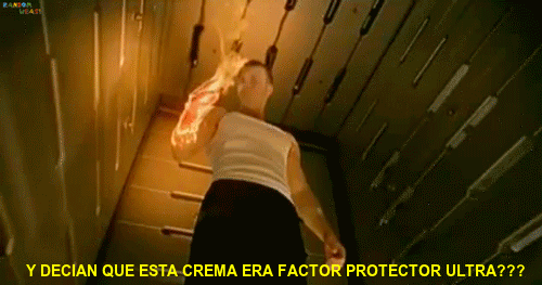 Ola de calor extremo: Capitulo 5: Primeros casos de combustión humana instantanea. Lugar: Cualquier playa de España...