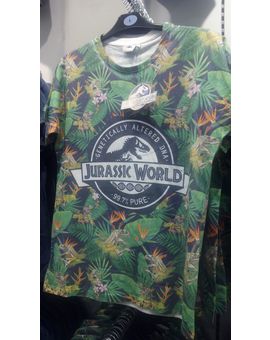 Camisetas de Jurassic World en Primark por 10 euros (Gracias a Albertronik por el aviso)