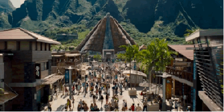 Jurassic World: ¿Que tal os parecieron las infraestructuras del parque? (calle principal, hoteles, restaurantes, atracciones, etc) ¿Que os hubiera gustado ver mas al respecto?