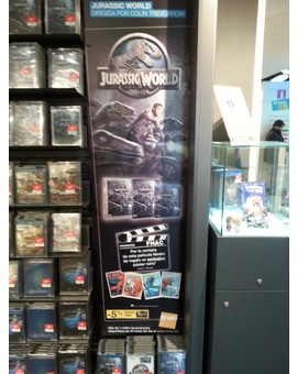 Promoción Fnac gratis posters Retros de Jurassic World