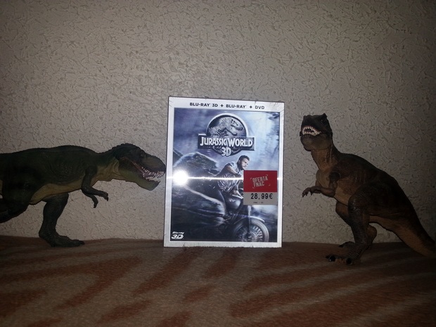 Jurassic World 3D: Mi compra de hoy... a la espera de que me lleguen los dinosaurios y el Steelbook
