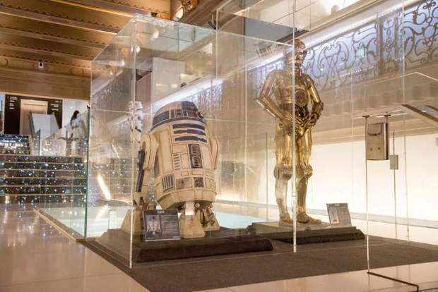 El universo de 'Star Wars' llega a Madrid antes del estreno de la película con una exposición  