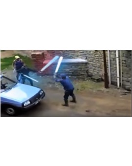 Pelea con espadas laser