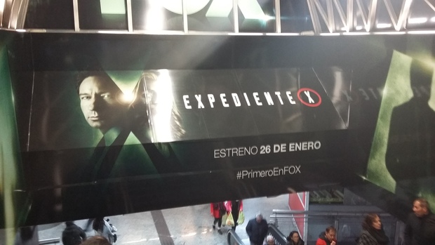 Expediente X: Anuncio en la estación de Sol de Madrid
