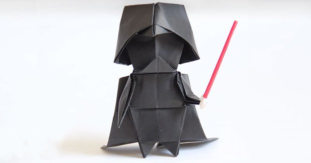 SENCILLO TUTORIAL PARA HACER UN DARTH VADER DE PAPEL