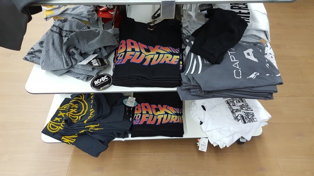 Camisetas Cinefilas en Kiabi 2/3