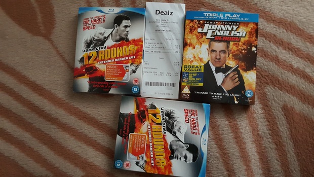 12 Trampas + Johnny English Returns: Las dos por 3 euros en total (A 1.5 euros / unidad) [Gracias a Angel Jesus Martin Soto que me descubrió estas tiendas]