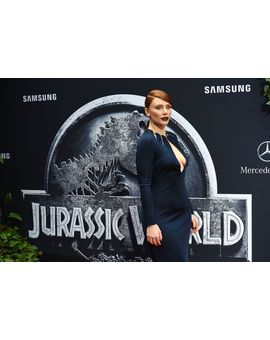 Bryce Dallas Howard asegura que el guión de Jurassic World 2 es realmente impreisionante