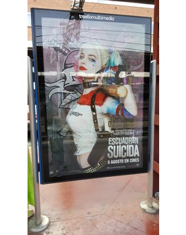 Harley Quinn en la estación de Chamartín