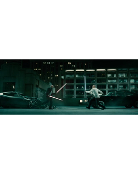 Mira la pelea entre Vin Diesel y Jason Statham en 'Fast & Furious 7'... ¡Con sables láser de 'Star Wars'!