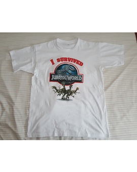 Nueva camiseta de Jurassic World para mi colección