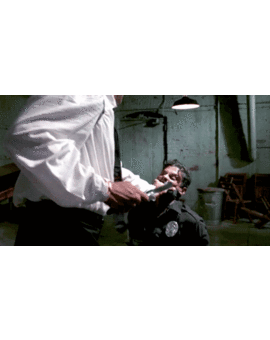 ¿Cual es la escena de tortura con amputación incluida que mas grima te ha causado en la historia del cine? (SPOILERS)