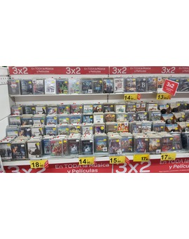 3 X 2 Carrefour PARLA: Y también tienen unos cuantos Digibook de Escuadrón Suicida