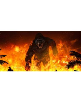 Estatua de King Kong se incendia en el estreno de la película