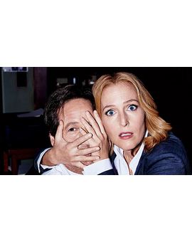 Gillian Anderson comparte playlist de Expediente X con mensaje secreto