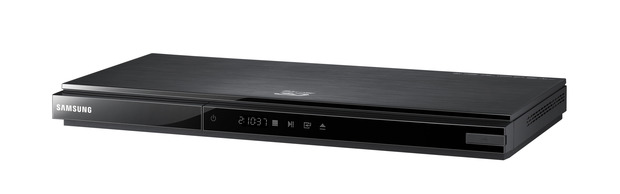 Ayuda: Reproductor 3D Samsung BD D 5500. A la hora de reproducir se queda pillado pero luego continua bien ¿A que se puede deber y como lo soluciono?