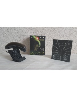 Alien: Hissing Xenomorph and Illustrated Book: With Sound!: Mi Compra 15-09-2017