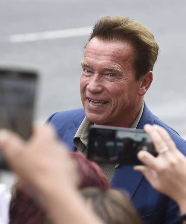 Arnold Schwarzenegger lo tiene claro: “Algunas de mis películas eran para tirarlas por el retrete”