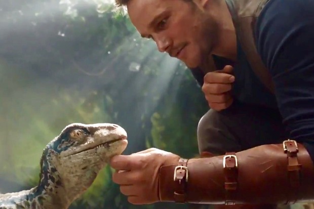 Actualizado: Universal confirma que el trailer de JW 2 no será publicado este Jueves. Noticia antigua: Jurassic World El Reino Caido: Estreno del trailer este Jueves