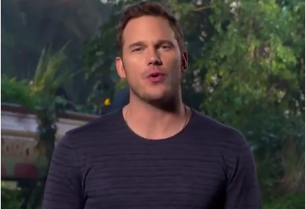 Chris Pratt presenta una promo de Jurassic World El Reino Caido