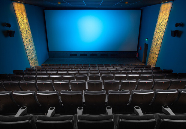 Madrid, Barcelona, Oviedo, Guadalajara y Vitoria son las capitales con los cines más caros, según un estudio de FACUA