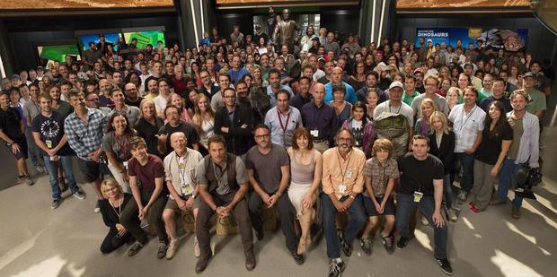 Jurassic World. Foto de todo el equipo involucrado en la producción