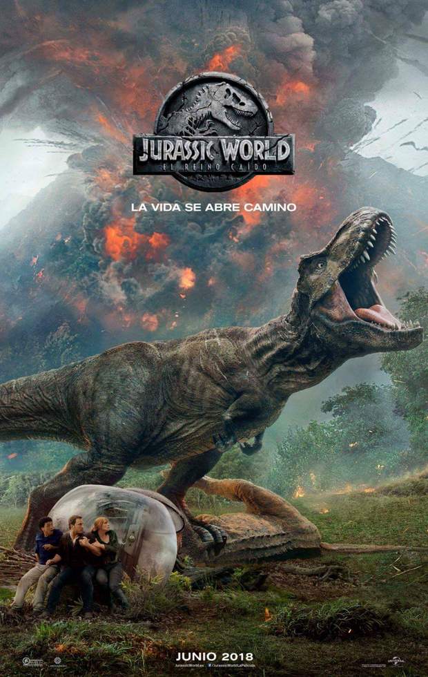 Jurassic World El Reino Caido. Poster Español oficial 1 de 3 