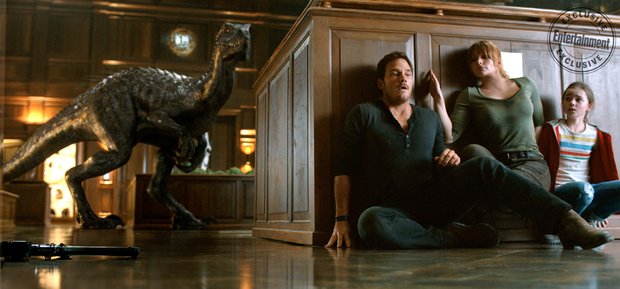 Trailer Japonés final extendido con nuevas escenas de Jurassic World El Reino Caido