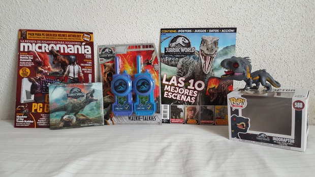 BSO Jurassic World El Reino Caido Michael Giacchino (Fotos en el interior) + Funko Pop Indorraptor + Revista Nº2 de Jurassic World con Walkie Talkies de regalo + Micromanía: Mis Compras 07-08-2018