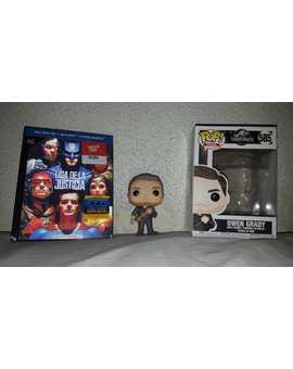 Liga de La Justicia Digibook + Owen Grady Funko Jurassic World: Mis Compras 10-08-2018