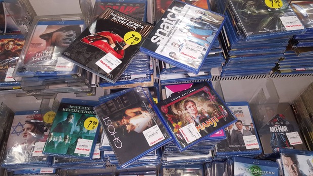 ¿Y estas cajas sin logo Blu Ray?