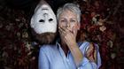 Humor-hilarious-deleted-scenes-from-halloween-c_s