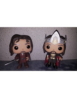 Mis dos funkos de El Señor de los Anillos de Aragorn