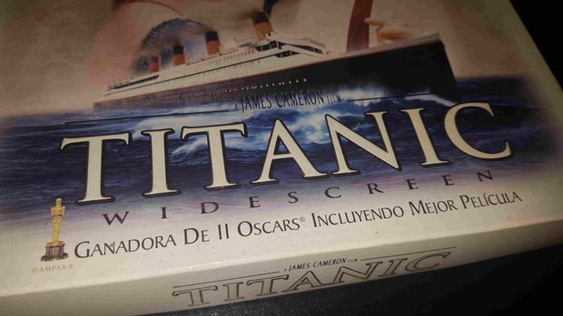 "Titanic" -  Edición coleccionista en VHS (Foto 3 de 16)