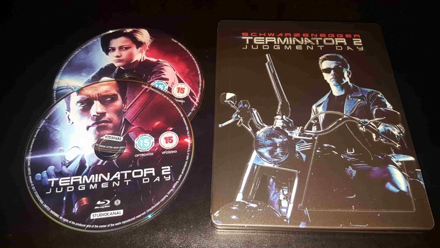 Terminator 2: El juicio final. Steelbook fosforescente Zavvi (Foto 15 de 15)