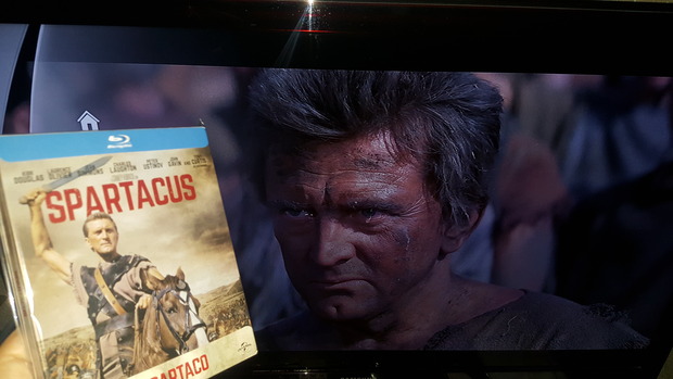 Mi pequeño homenaje a Kirk Douglas revisionando esta obra maestra, ESPARTACO