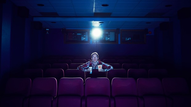 ¿Es seguro volver a ir al cine? Estas son las precauciones que necesitas