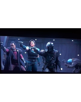 Cuando alguien de una galaxia muy muy lejana se te cuela en el rodaje... 